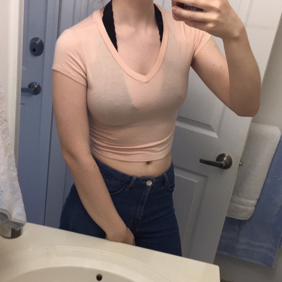 Forever 21 Pastel Pink SUPER SOFT Cropped V-Neck - Picture 5 of 6